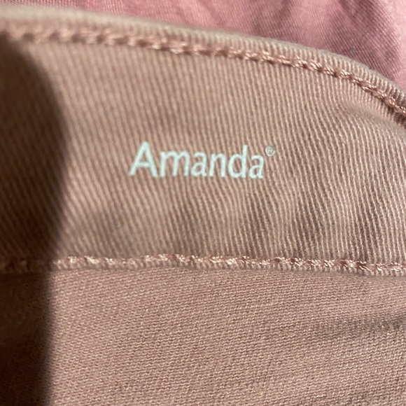 GLORIA VANDERBILT Amanda Jean Capris - Picture 6 of 13